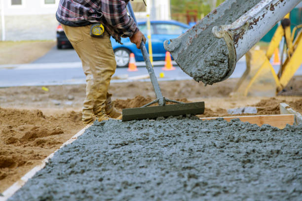  Lake Delton, WI Concrete contractor Pros